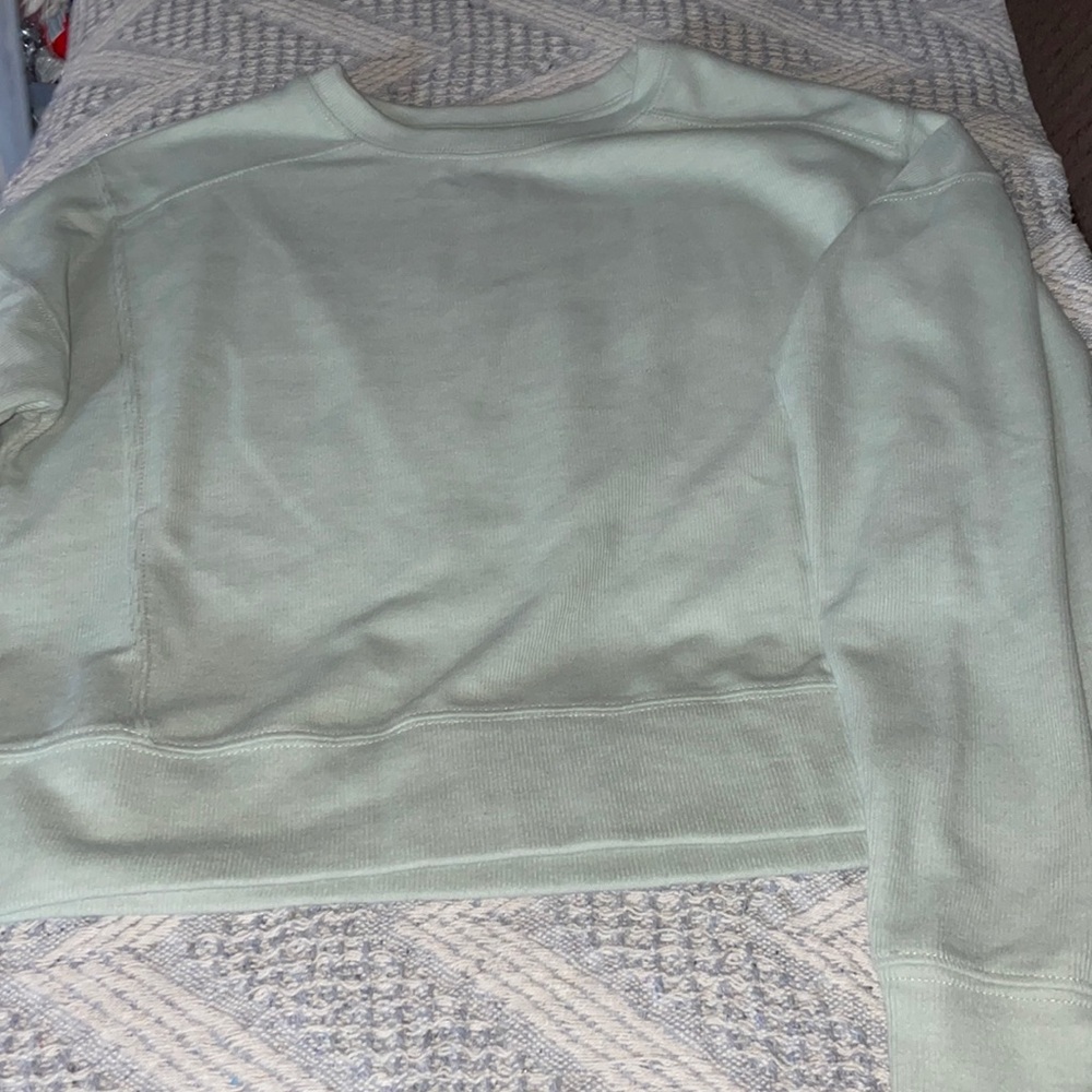 Hippie Rose Cropped Sweater